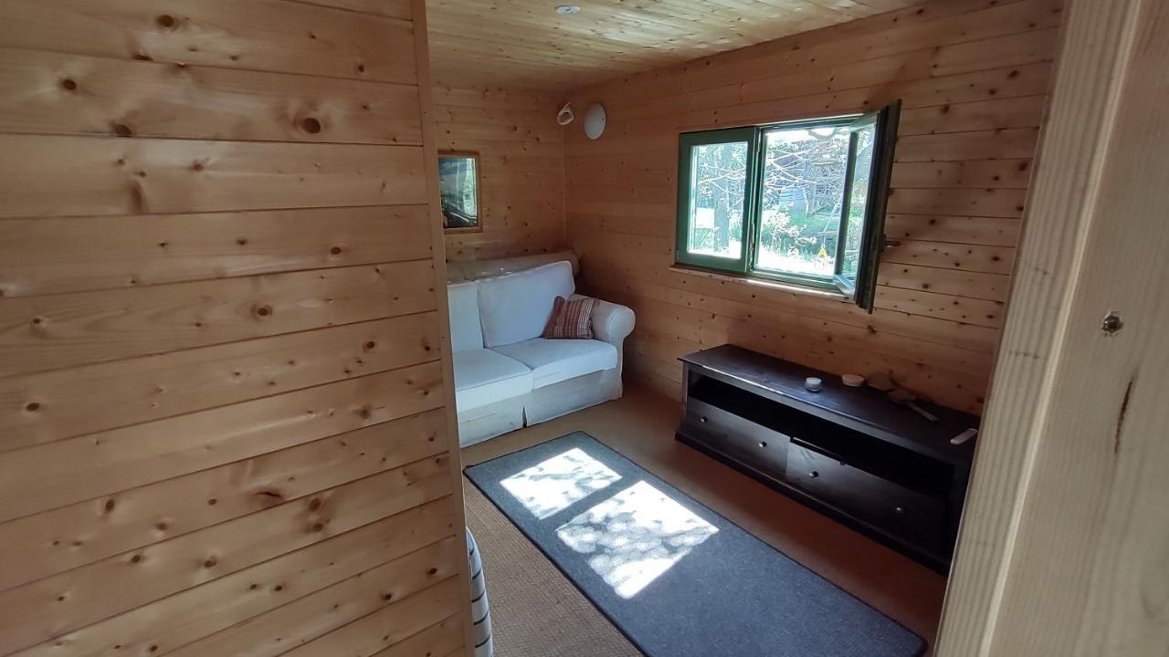 Ferienwohnung In Peetzig Am See Angermunde Exteriör bild